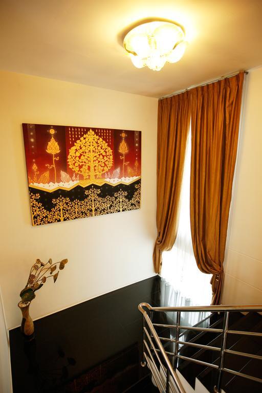 Mirth Sathorn Hotel Μπανγκόκ Εξωτερικό φωτογραφία