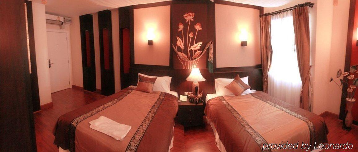 Mirth Sathorn Hotel Μπανγκόκ Εξωτερικό φωτογραφία