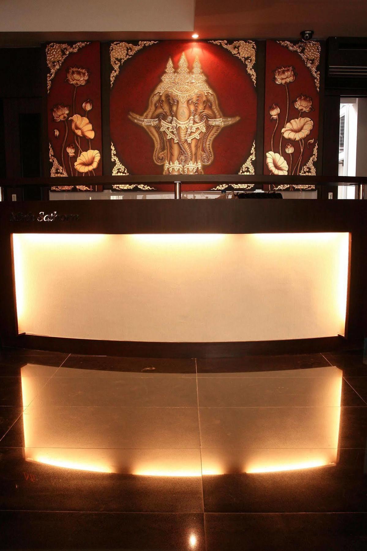 Mirth Sathorn Hotel Μπανγκόκ Εξωτερικό φωτογραφία